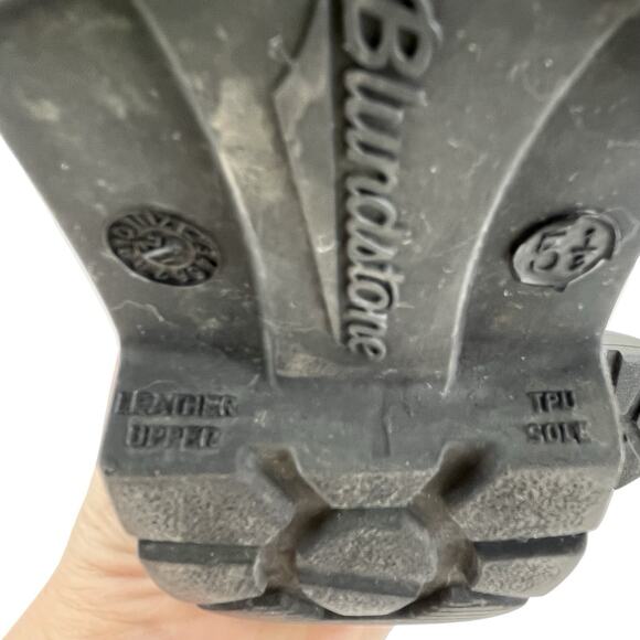 Blundstone #500 Black Leather Chelsea Boots – Unisex US W 7.5 Oil-Resistant Sole - Picture 10 of 15